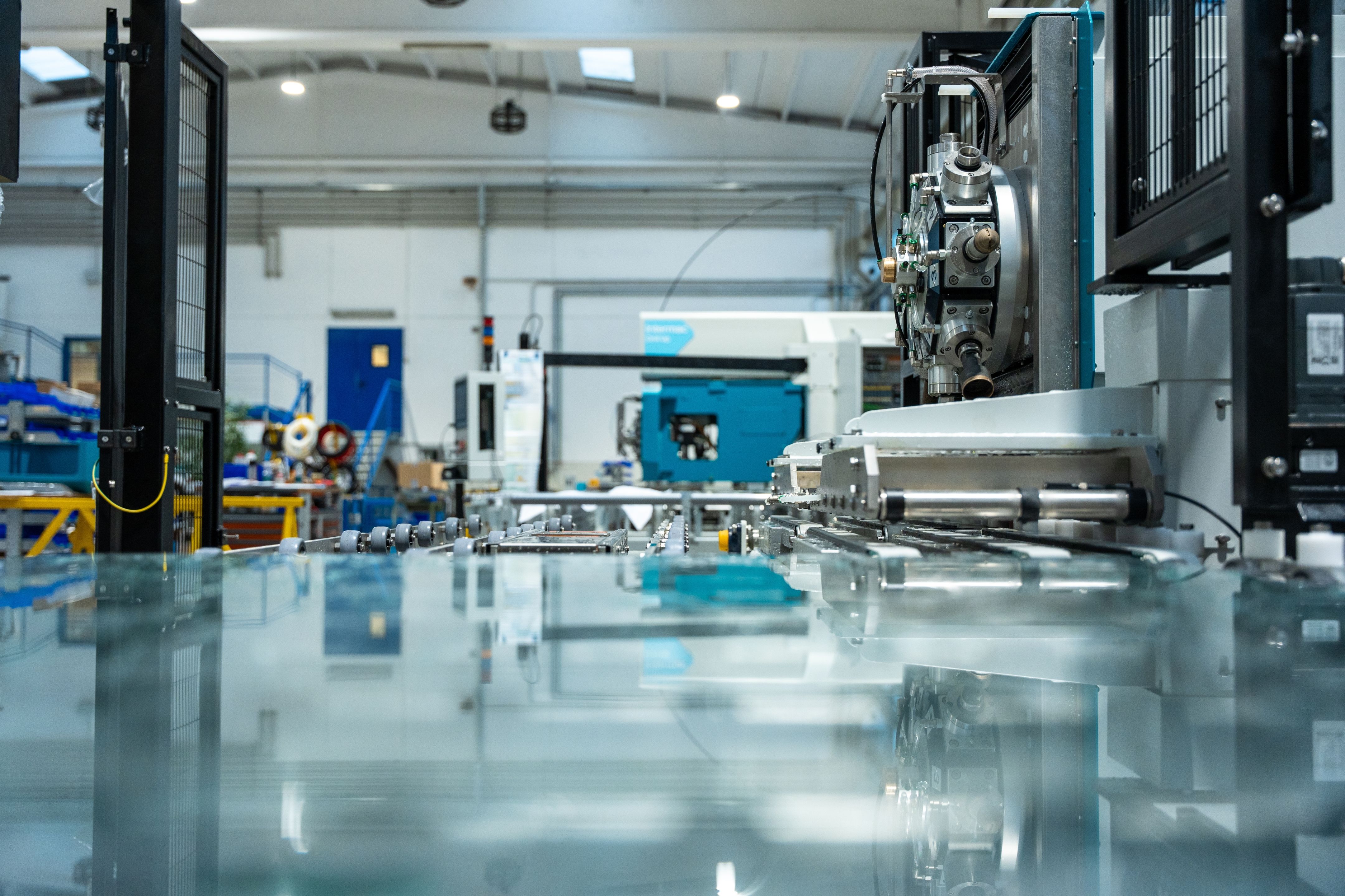 A glass plane in a glass machining center