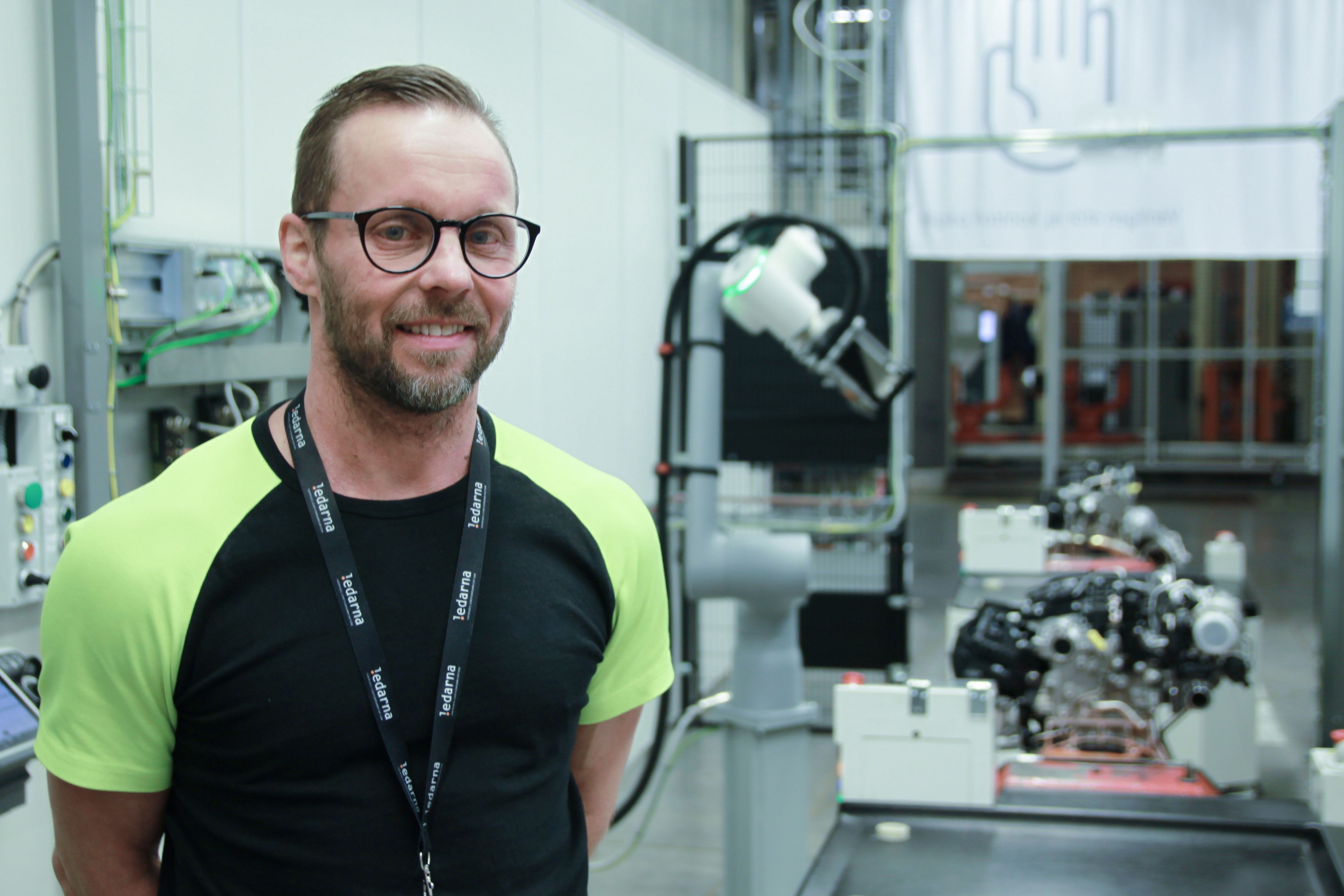 Oscar Gejervall, verifikationsingeniør hos Horse Powertrain