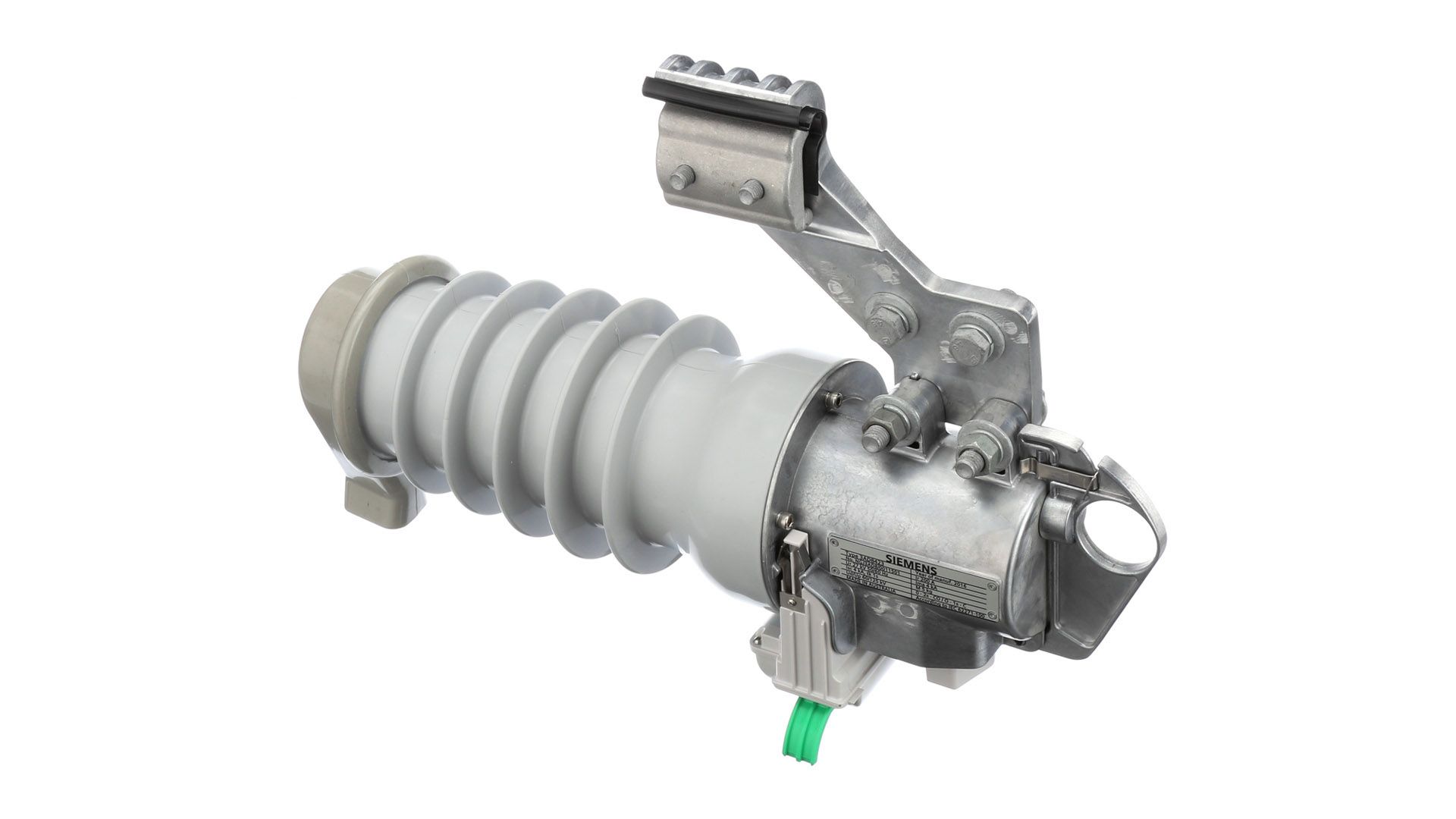 Fusesaver medium-voltage circuit breaker