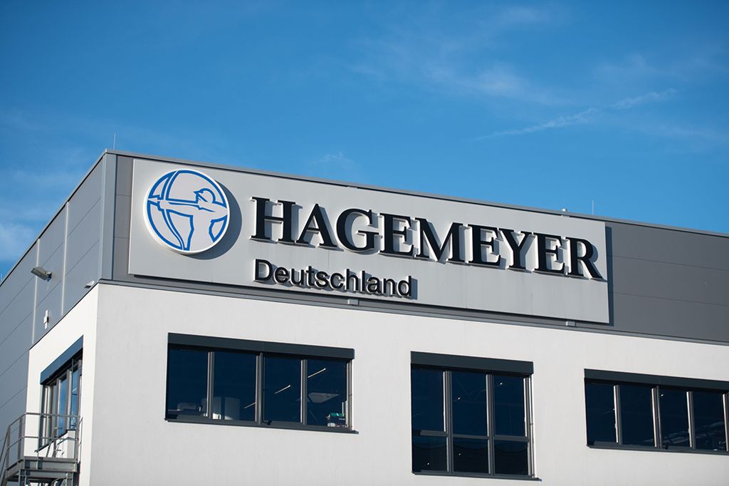 Hagemeyer Stattet Logistikzentrum Mit Cloudbasiertem Energiemonitoringsystem Von Siemens Aus Press Company Siemens