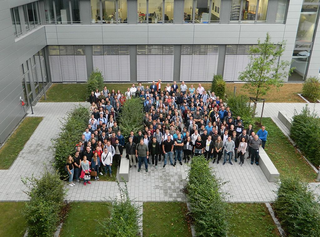 Ausbildung bei Siemens | Presse | Unternehmen | Siemens