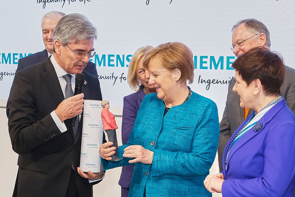 Siemens at the Hannover Messe 2017 – Prime Minister Szydlo and Chancellor Merkel visit Siemens
