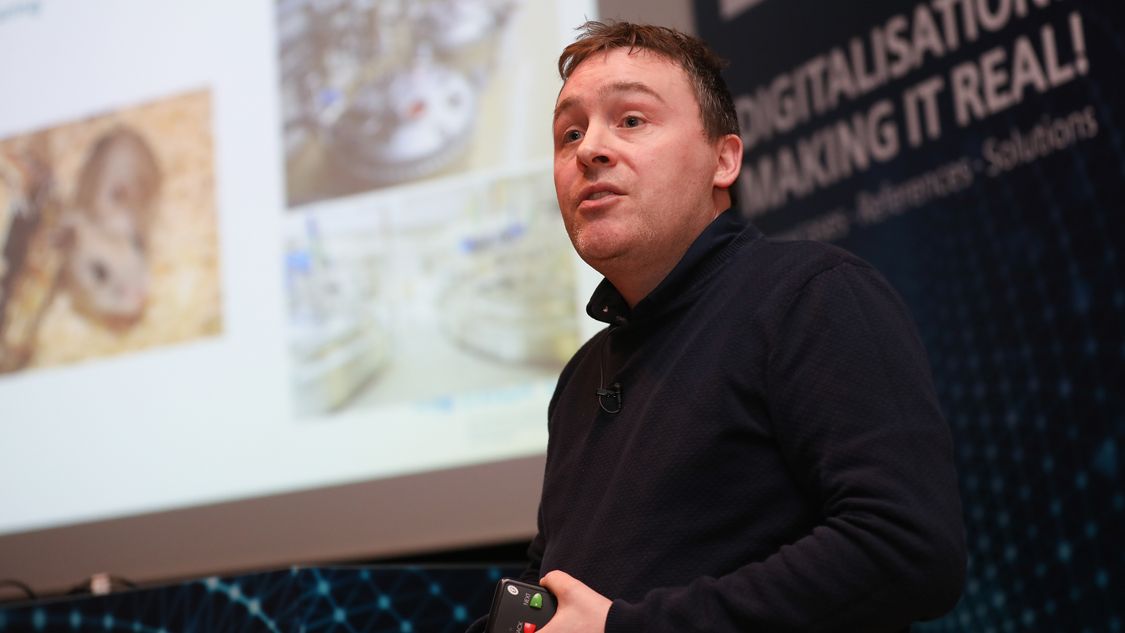 Dr Colin Clarke