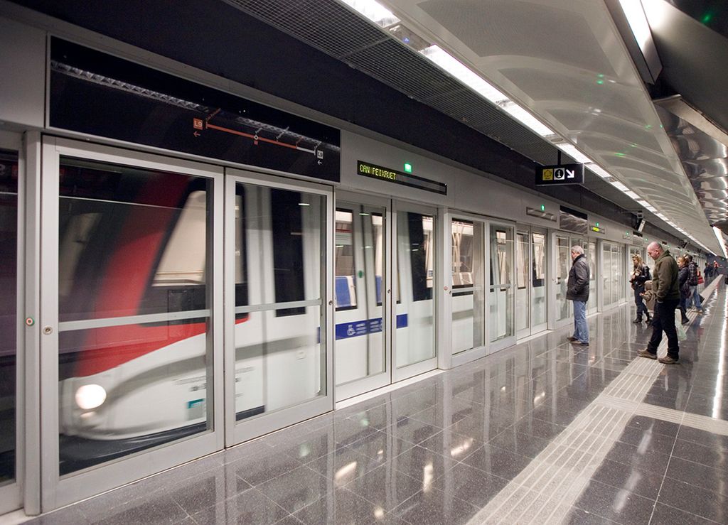Fahrerlose U-Bahn Linie 9, Barcelona, Spanien