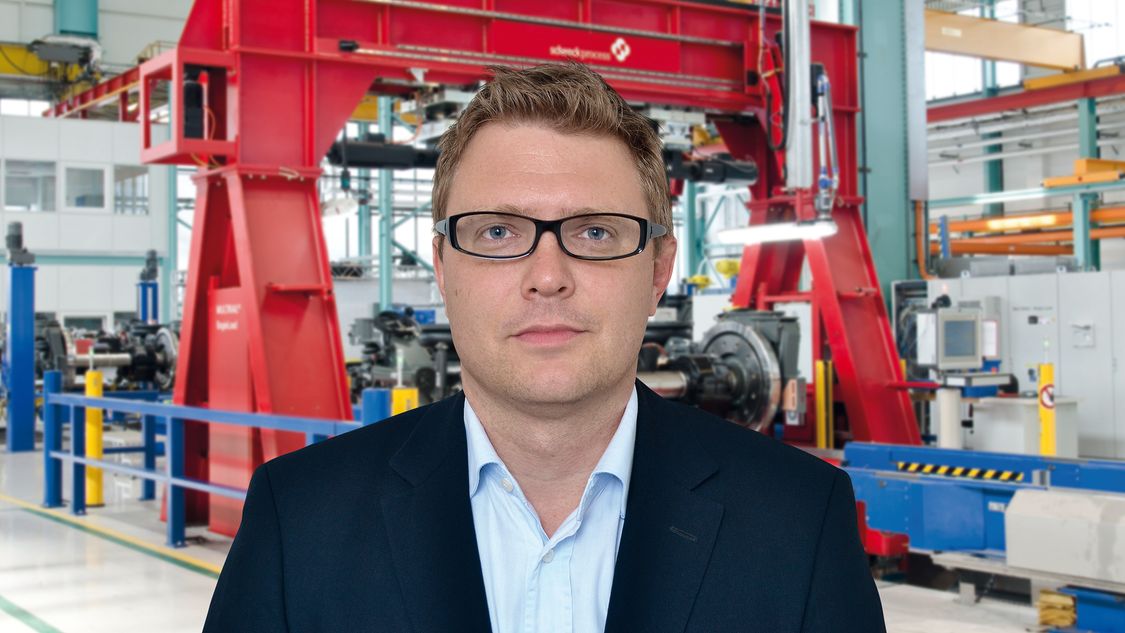 Portrait of Dr. Stefan Erlach, head of the Competence Center for Bogies of Siemens Mobility Austria GmbH Graz