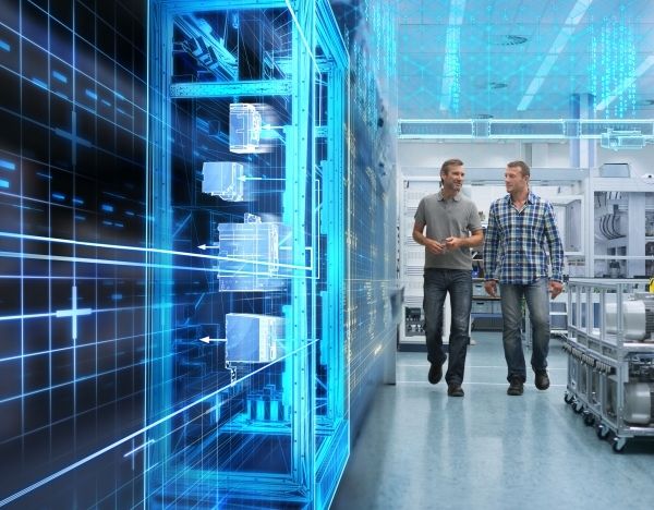 Take advantage of the connection between your factory and the Siemens Insights Hub platform