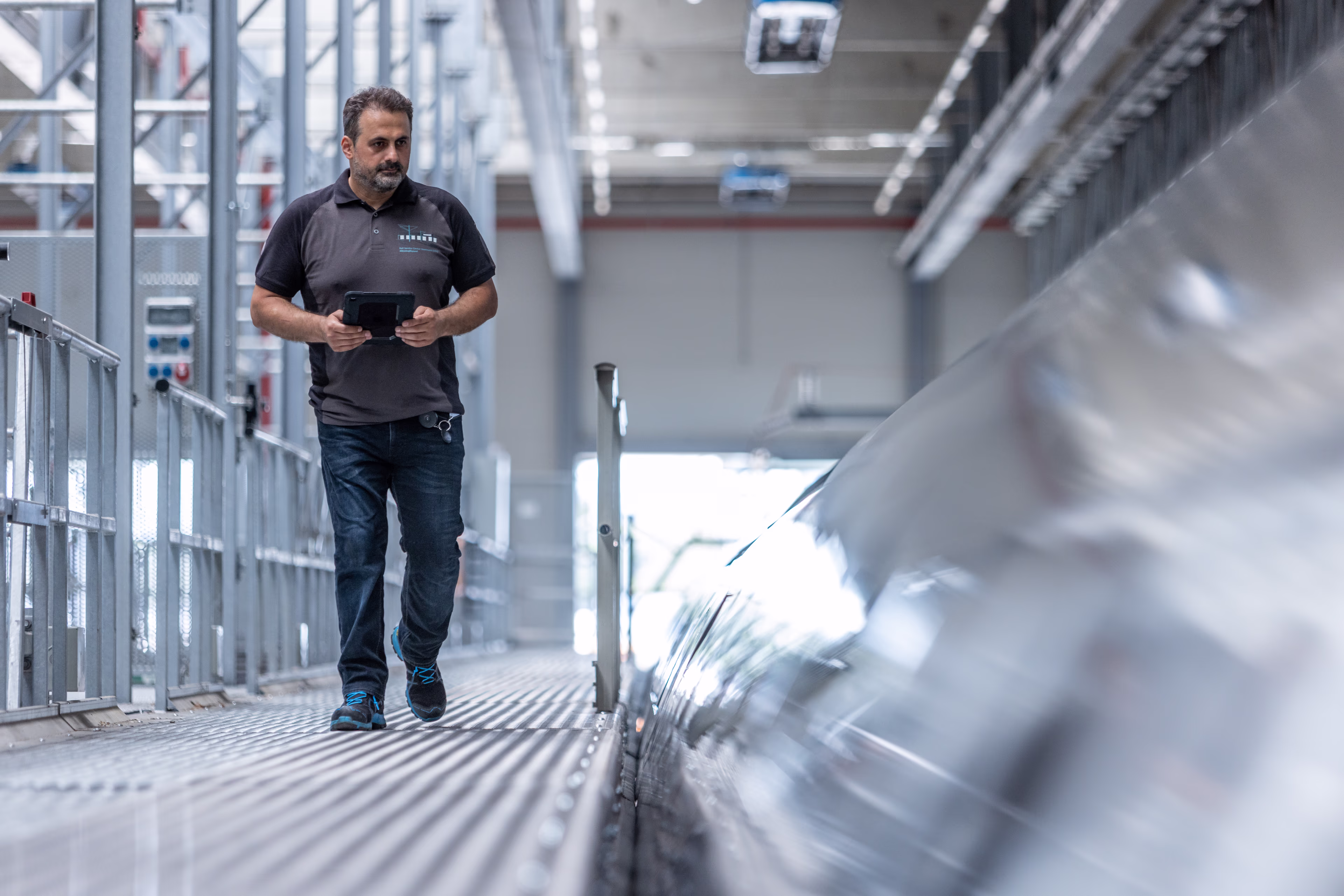 Upgrades & lifetime extension for rail vehicles vehicle-upgrades-lifetime-extension-siemens-mobility