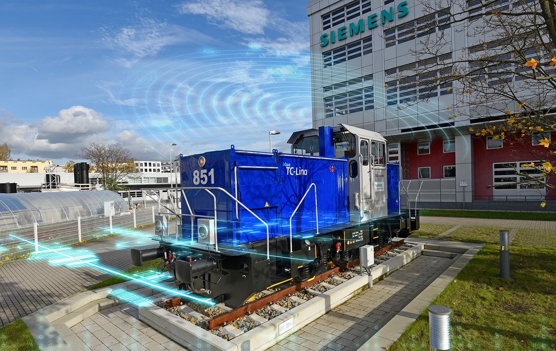 Anhand der ETCS-Demo-Lok „TC-Lina“ Siemens in Berlin (Standort Kiefholzstraße) werden alle unterschiedlichen Einbausituationen der ETCS-Komponenten demonstriert.