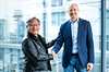 NVIDIA:n perustaja ja pääjohtaja Jensen Huang ja Siemens AG:n pääjohtaja Roland Busch yhteistyön julkistamistilaisuudessa