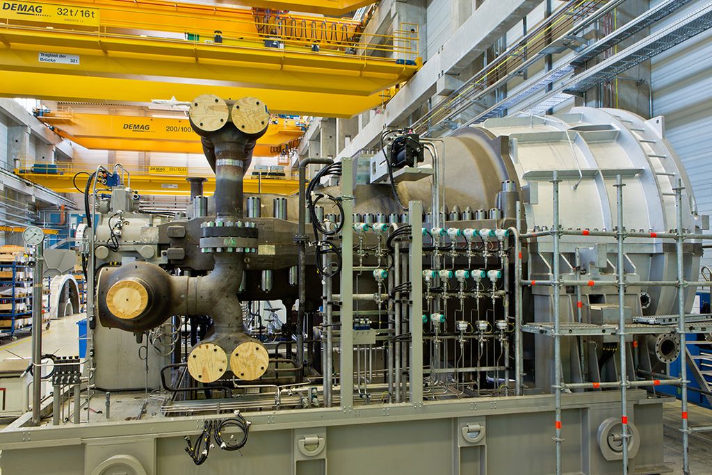Siemens to supply compression and power generation equipment for Balikpapan Refinery in Indonesia (this photo: steam turbine SST-600) 