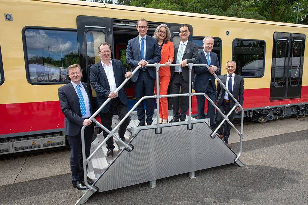 Commissioning begins: a further milestone for the new S-Bahn trains for Berlin and Brandenburg