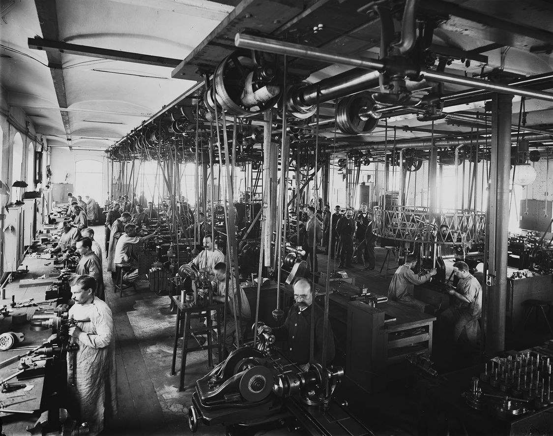Werkzeugmaschinen mit Transmissionsantrieben bei Siemens & Halske, 1901