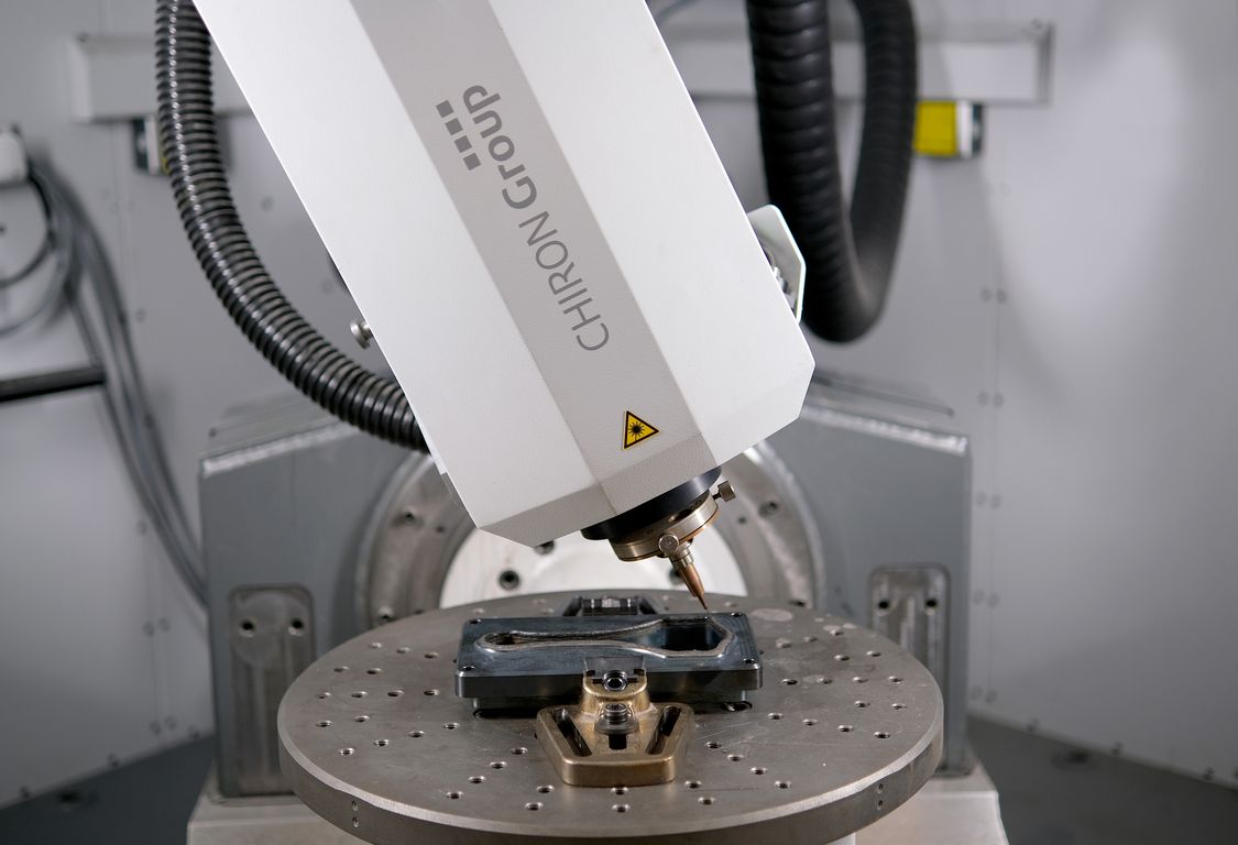 Detail of AM Cube reparing with additive manufacturing techniques