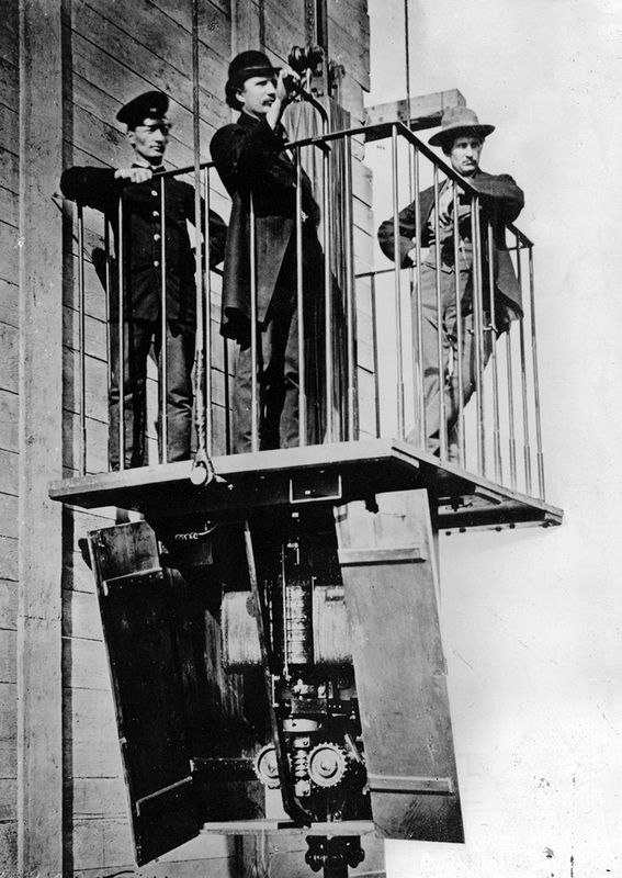 Electric elevator Stories Global