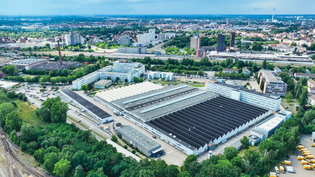 Revolutionizing industries and shaping the future with Siemens - Ion  District