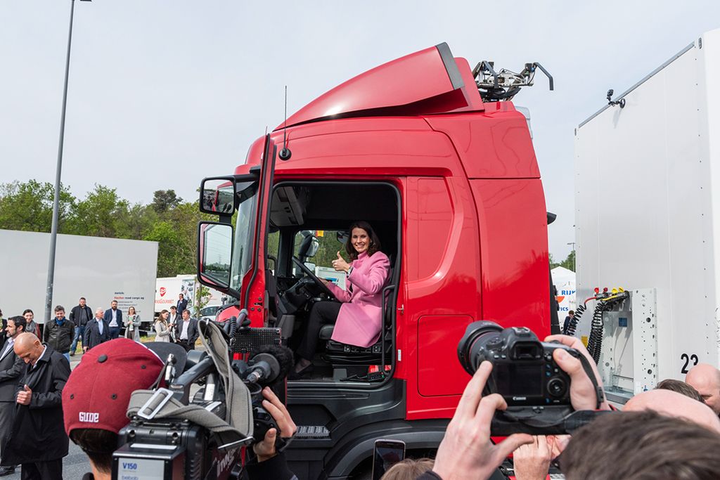 Inauguration of the first ehighway in Germany