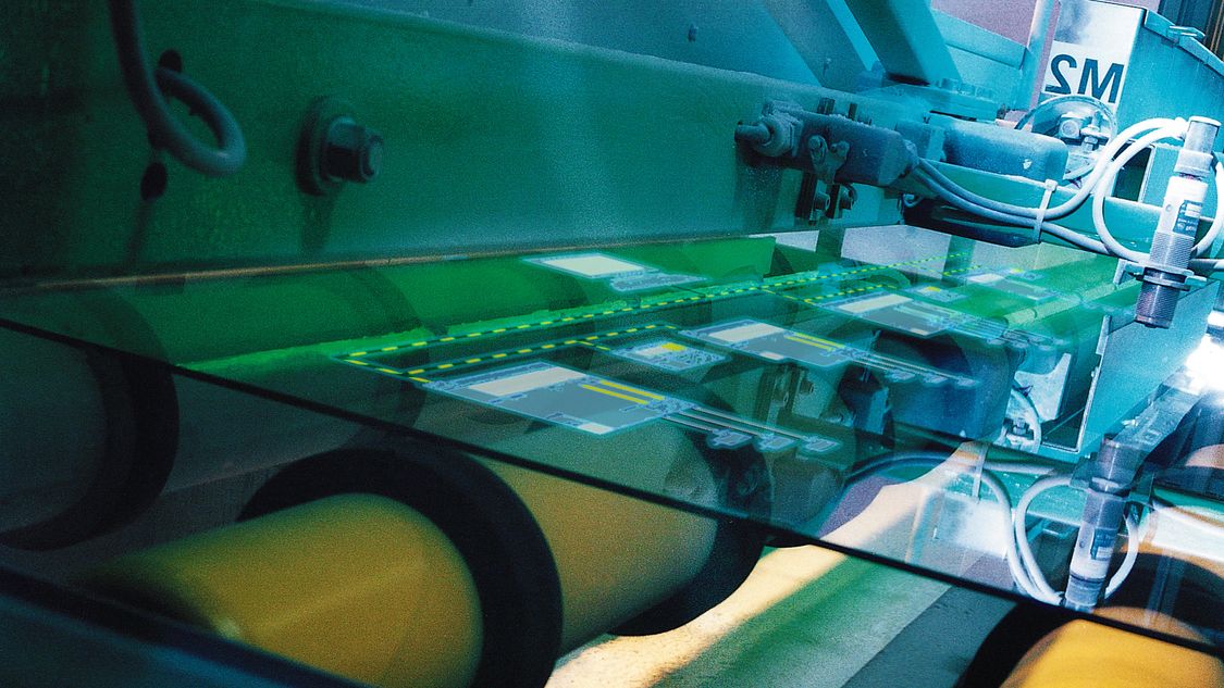 glass - servomotors