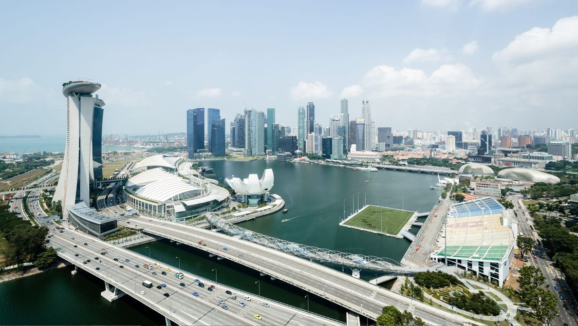 View over Singapore where Siemens introduced communication-based train control for the seventh metro line.
