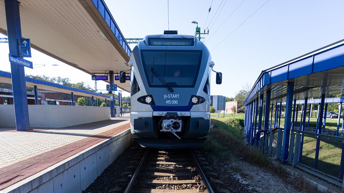 Fontos mérföldkőhöz érkezett Magyarországon az európai vasúti integráció