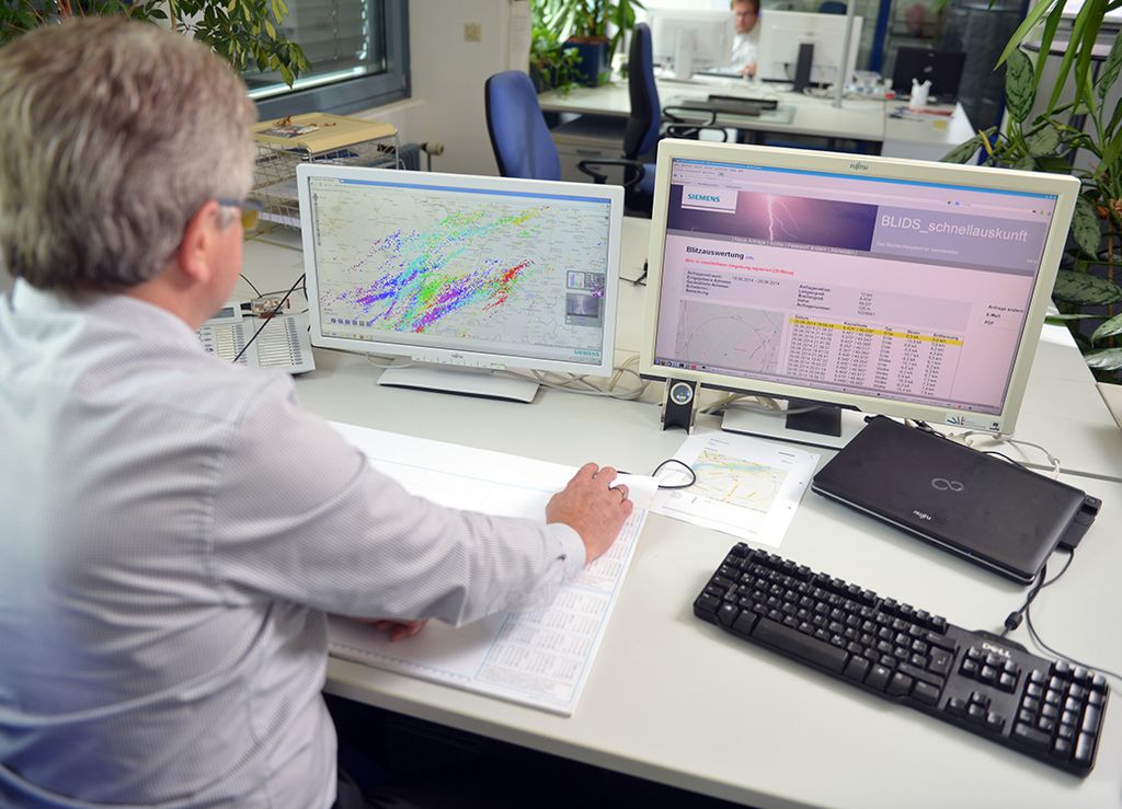 Wissen, wo es blitzt – Informationsdienst von Siemens registriert jeden Blitzeinschlag