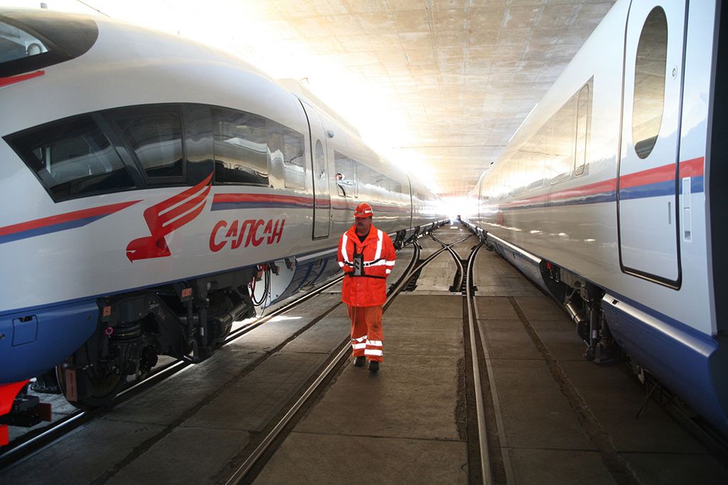 High-speed trains travel to Russia by ship