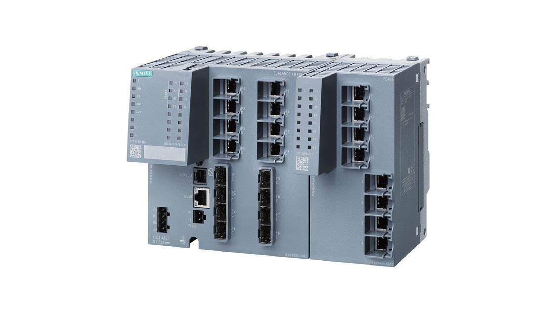 Image of a SCALANCE X-400 Industrial Ethernet switch with Port Extender