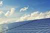Siemens kan tilbyde produkter til komplette PV solfarme til både private og offentlige kunder, der bliver koblet direkte til elnettet.