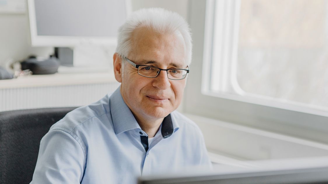  Klaus Lukas, Leiter des ProductCERTs