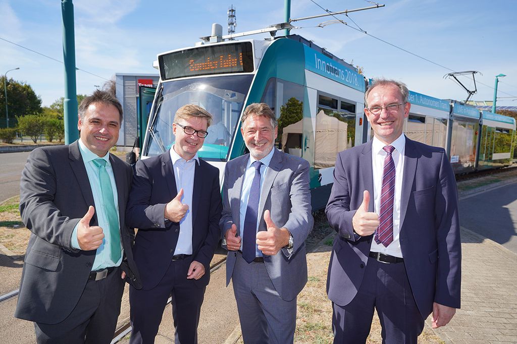 Siemens Mobility presents world's first autonomous tram