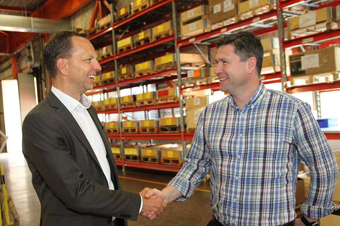 Mikael Kraft, affärsområdeschef för Factory Automation och Motion Control på Siemens och Johan Benzler, vd Jens S Group.