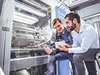 Mit dem Digital Enterprise unterstützt Siemens die Hersteller und Maschinenbauer der Batterieindustrie