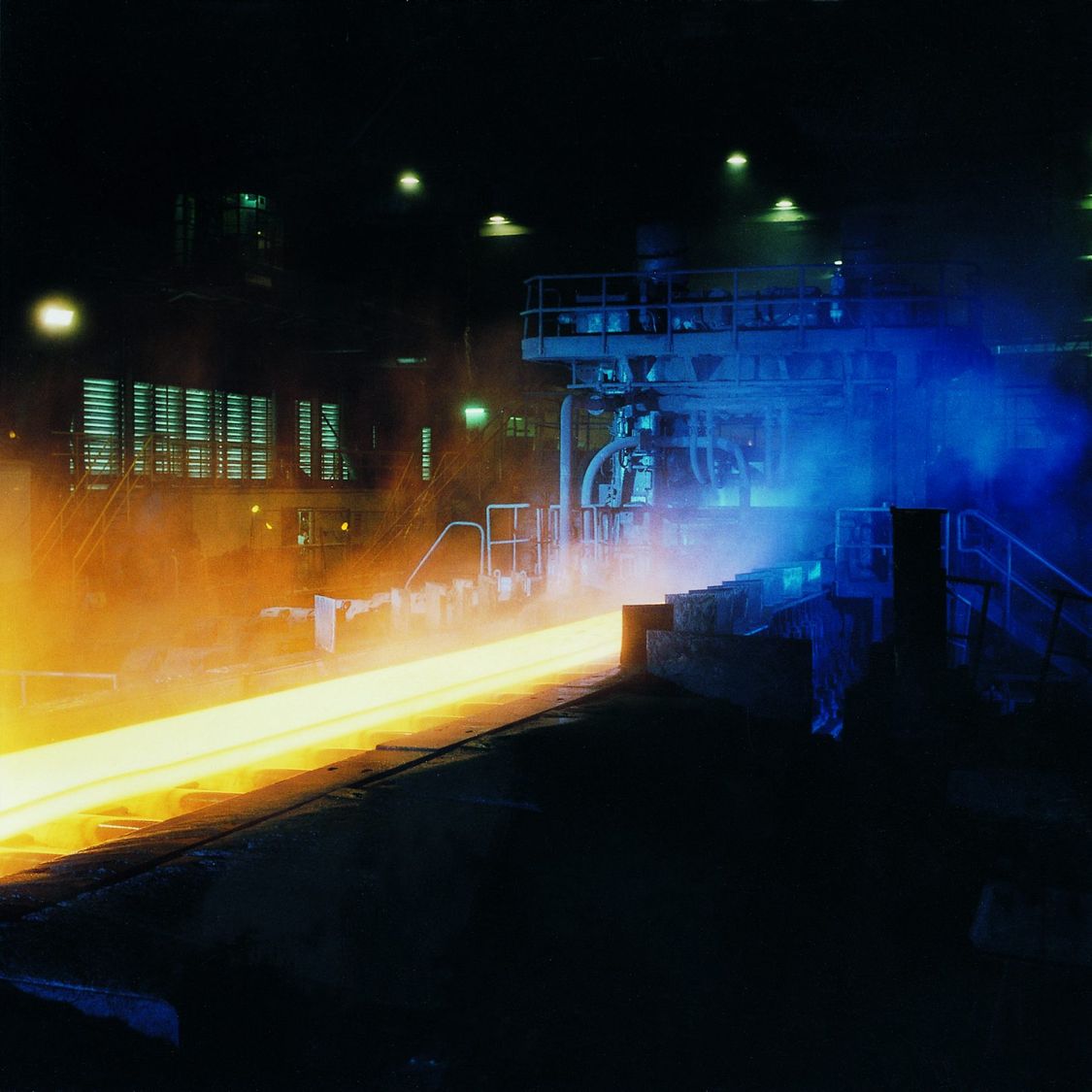 Roller conveyor in steel industry