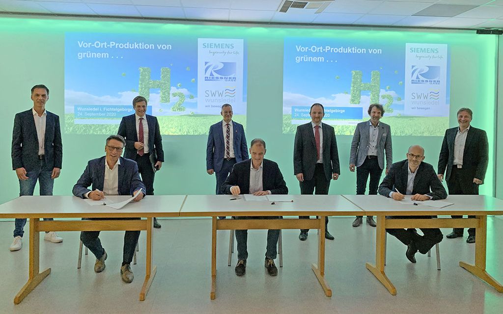 Siemens baut große CO2-freie Wasserstofferzeugungsanlage in Bayern