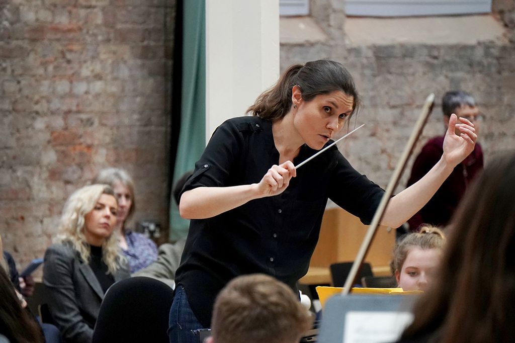 Delyana Lazarova wins the Siemens Hallé International Conductors Competition