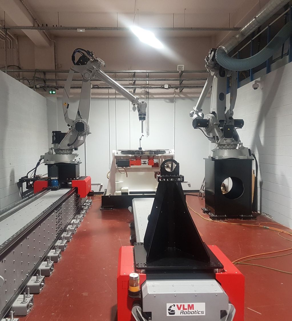 cellule Gemini : standard bi-robots XXL, axes linéaires et vireur 18 axes