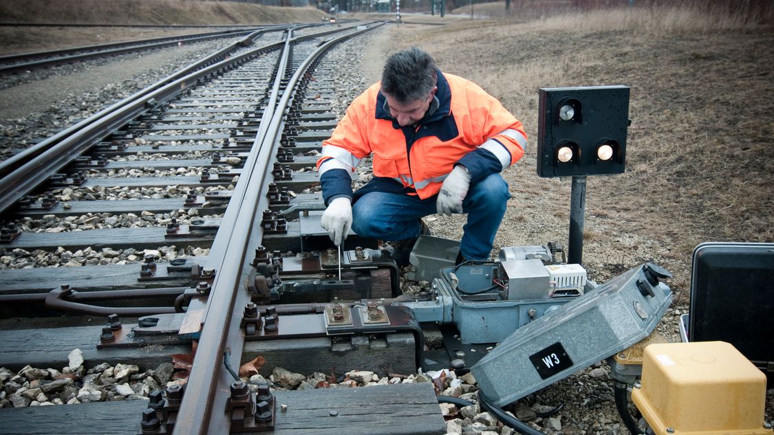 Infrastrukturpflege-Service auf der Schiene