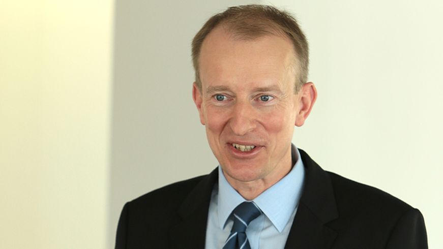 Albrecht Neumann im Gespräch über den Mireo Plus H und den Klimawandel.