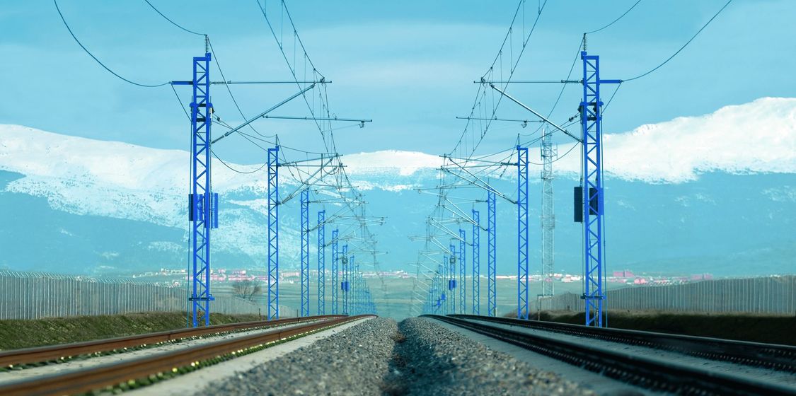 Rail infrastructure maintenance for high-speed network in Spain