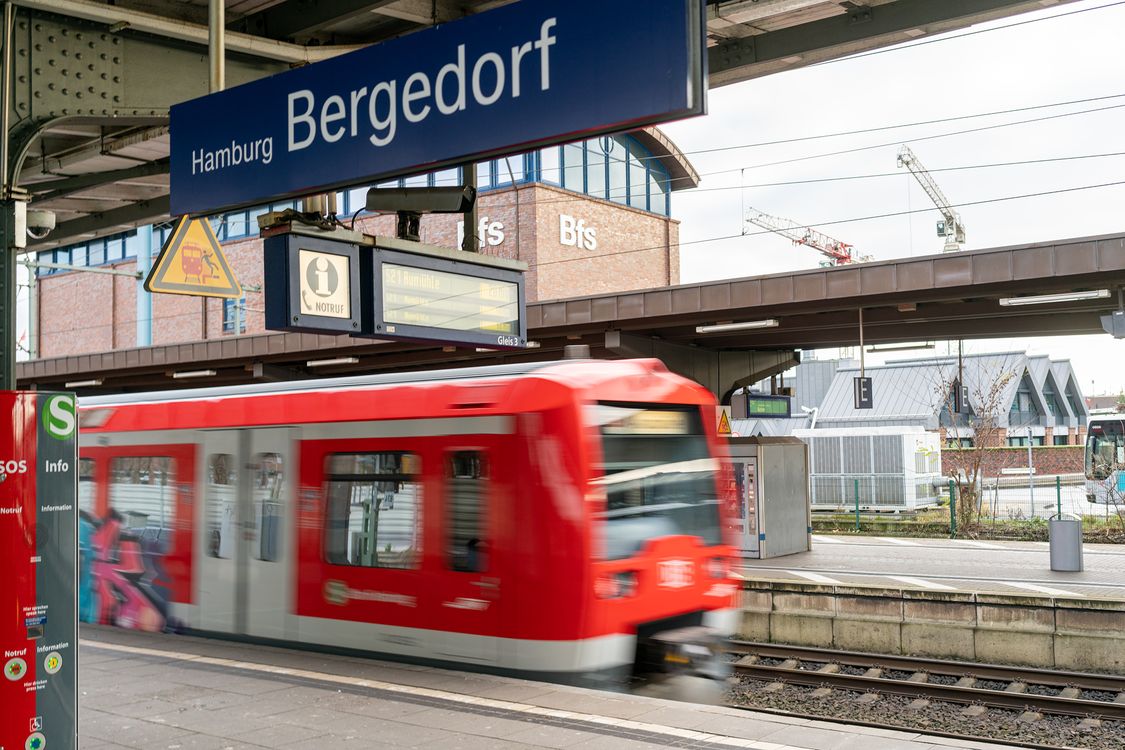 Pilot project for automated rail operations in Hamburg