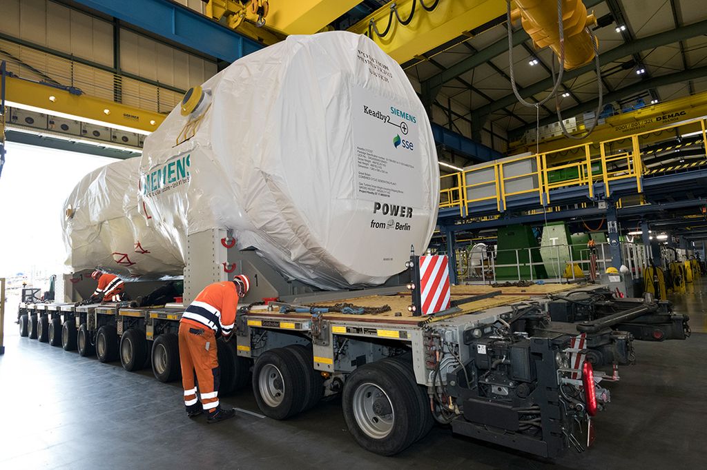 Leistungsstärkste und effizienteste Siemens Gasturbine fertiggestellt