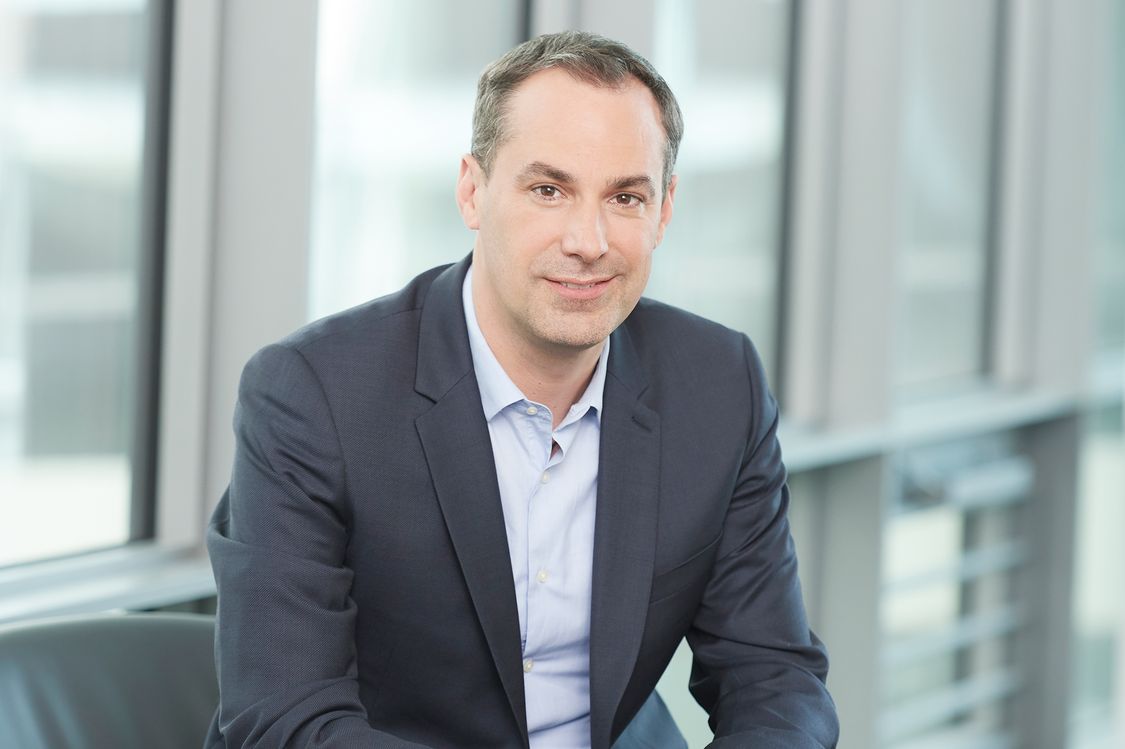 Cedrik Neike, CEO von Smart Infrastructure und Mitglied des Vorstands, Siemens AG