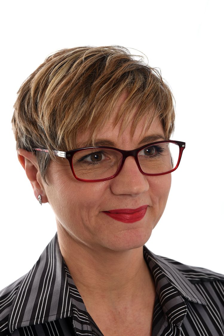 Jo Harris  - Head of Sales, Siemens Financial Serviced Ltd
