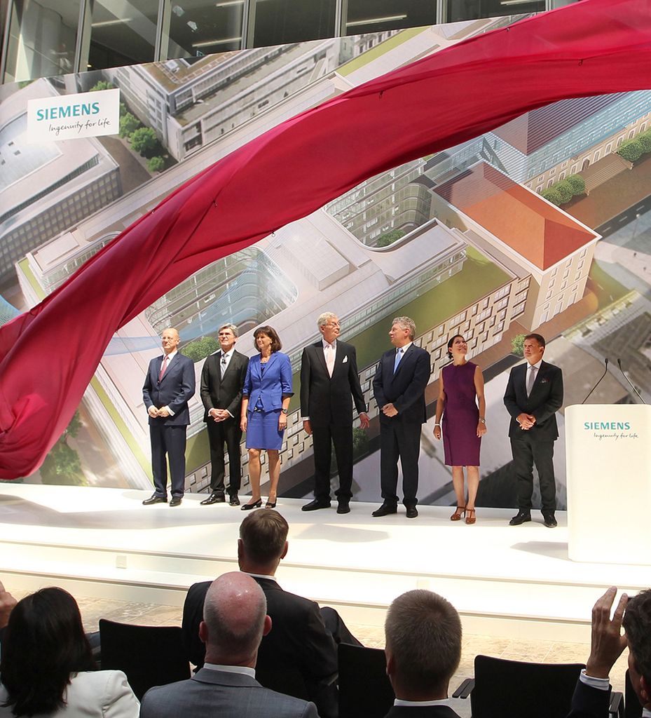 Festakt zur Eröffnung der neuen Siemens-Konzernzentrale