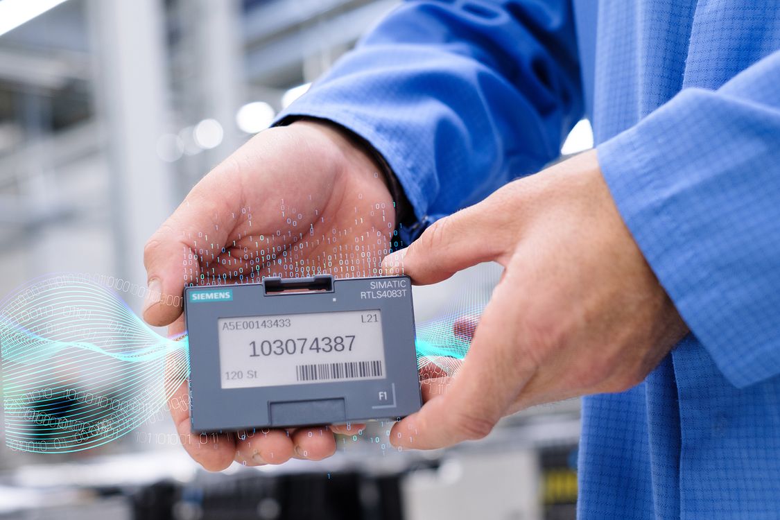 Digital Transformation Whitepaper RFID and RTLS Spotlight