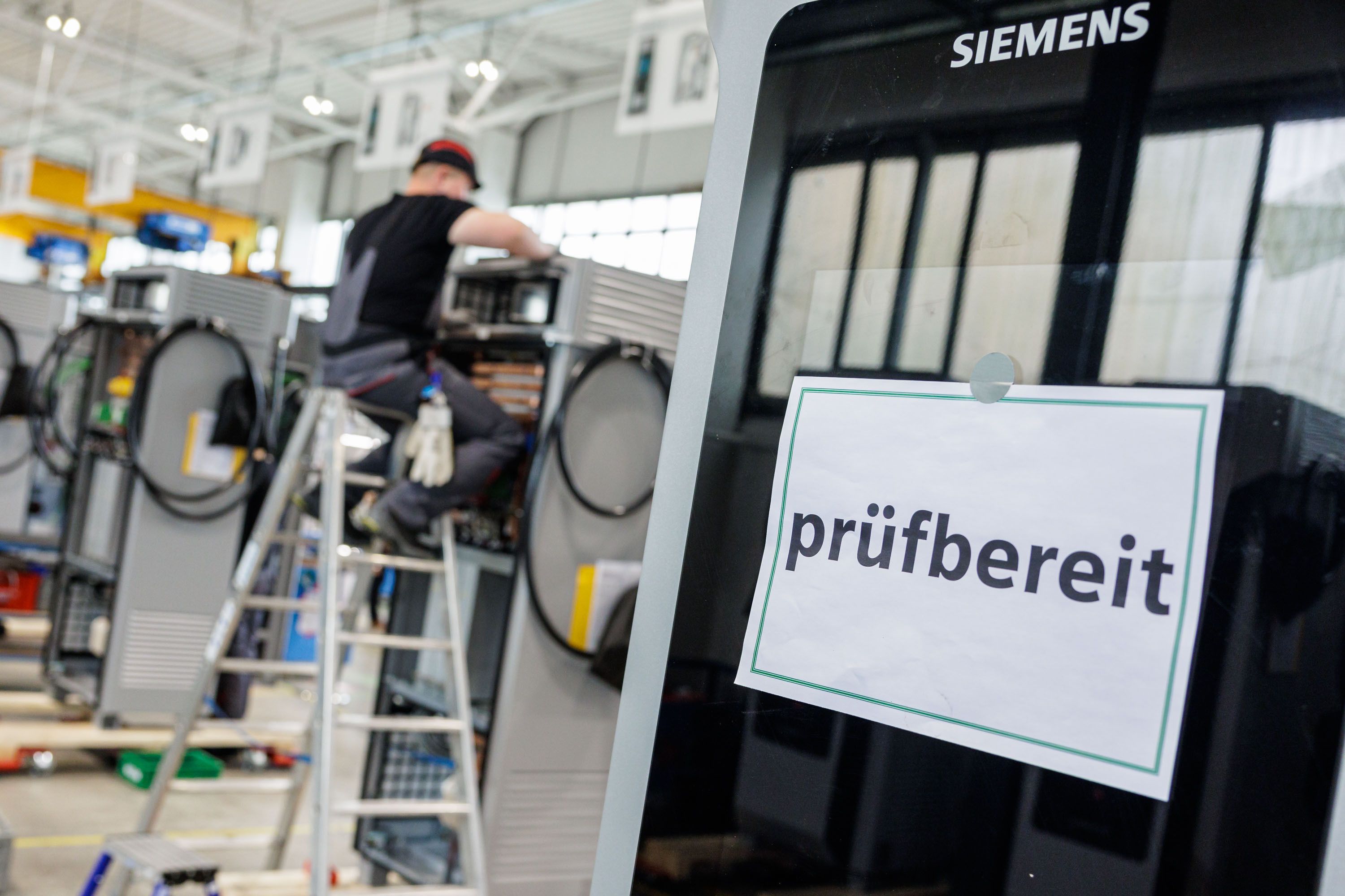 Power für Leipzig - 1000. Ladesäule von Siemens Leipzig wird in Plagwitz  installiert, Presse, Unternehmen