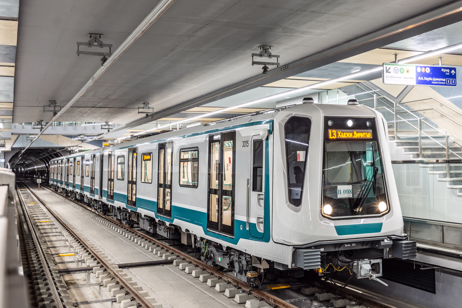 Inspiro auf Gleisen in Sofia siemens-metrozug-inspiro