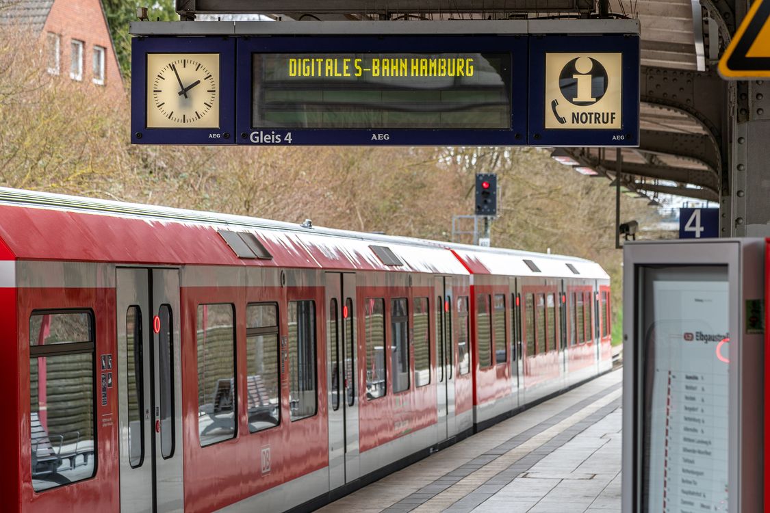 Autonomiczna kolej S-Bahn w Hamburgu  z nagrodą German Mobility Award
