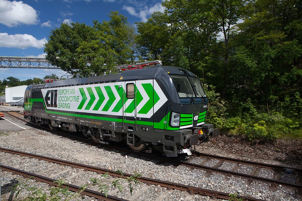 Siemens Vectron locomotive for ELL