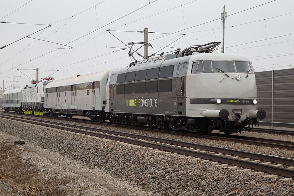 First broad gauge Vectron on its way to Finland
