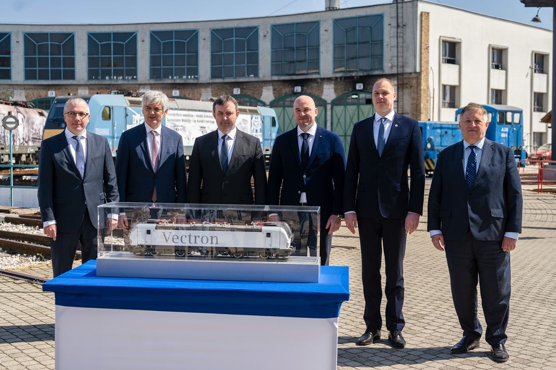 A MÁV-START Zrt. keretmegállapodást írt alá 115 mozdonyra a Siemens Mobilityvel
